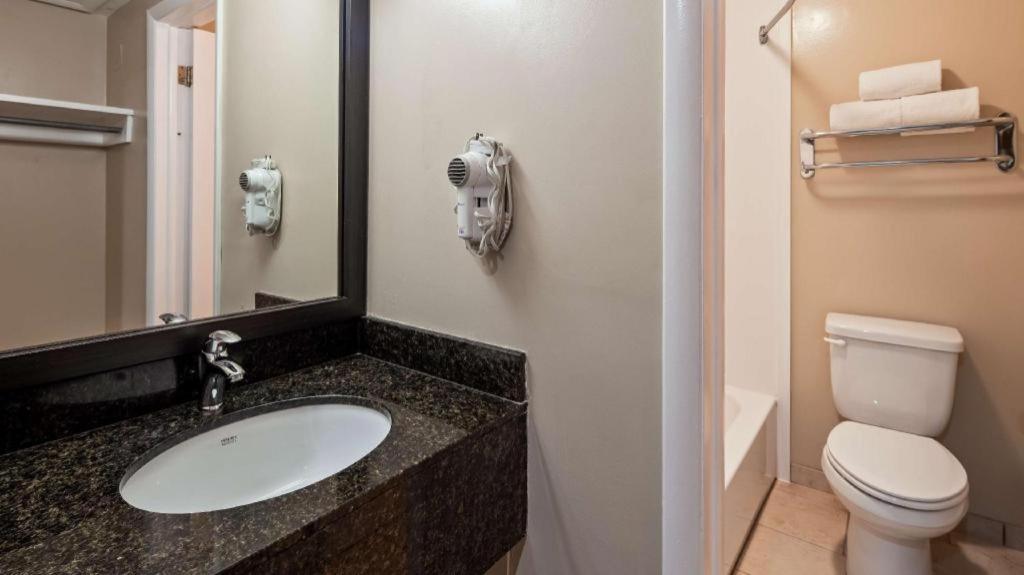 Best Western River Terrace Cheboygan Εξωτερικό φωτογραφία