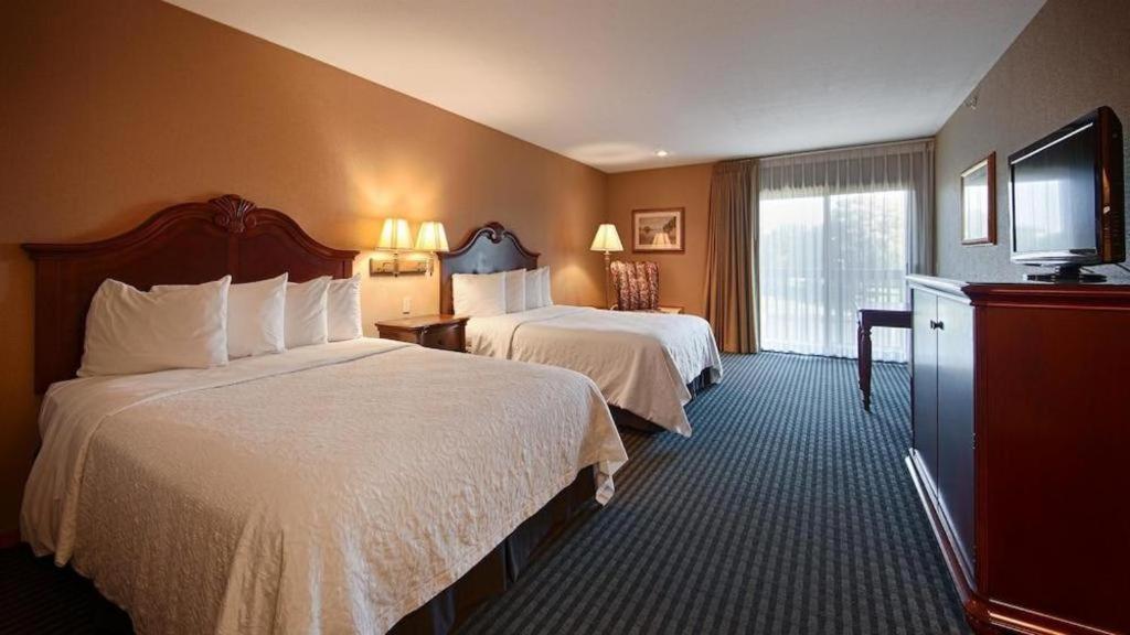 Best Western River Terrace Cheboygan Εξωτερικό φωτογραφία